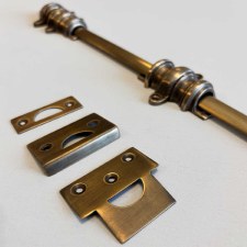 Additional picture of Dutch Door Bolt 18"/450mm Antique Satin Brass