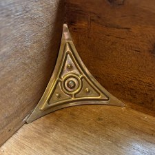 Additional picture of Dust Corners Antique Satin Brass For Stairs & Skirtings