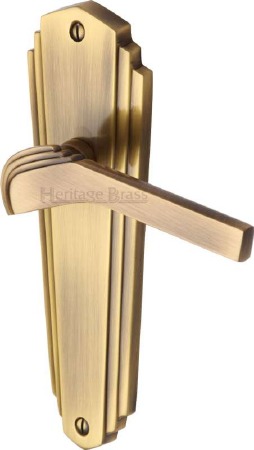 Heritage Waldorf WAL6510 Door Handles Antique Brass Lacquered