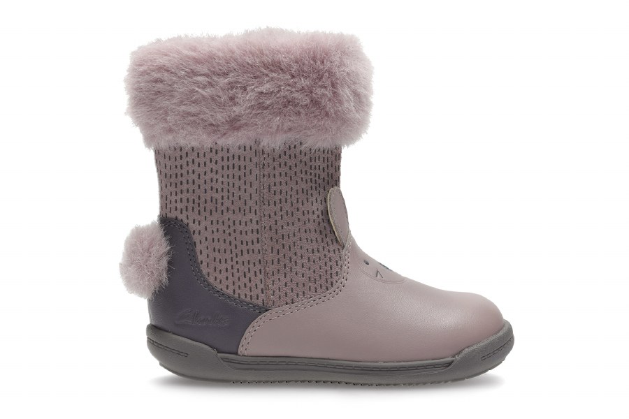 clarks boots with fur