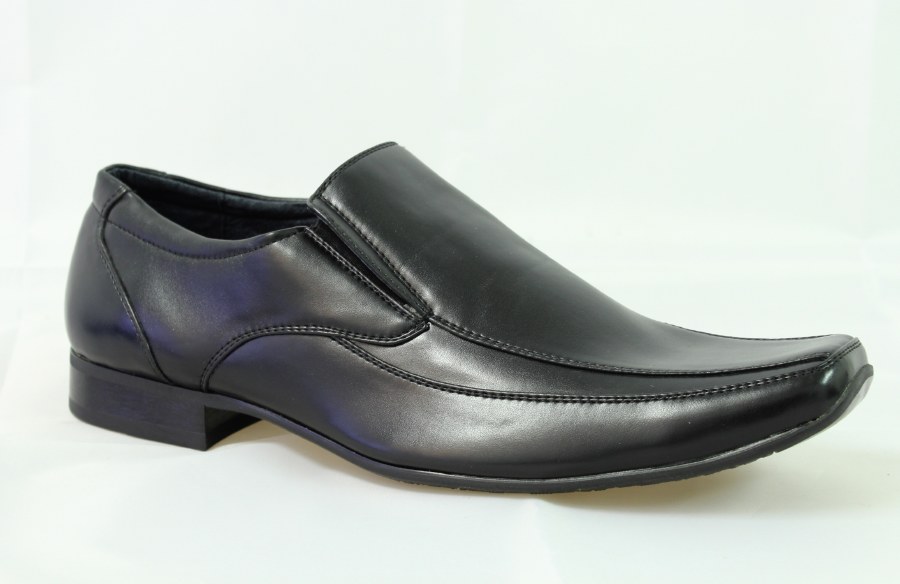 Goor Formal Mens Shoe (Black) - Hand 