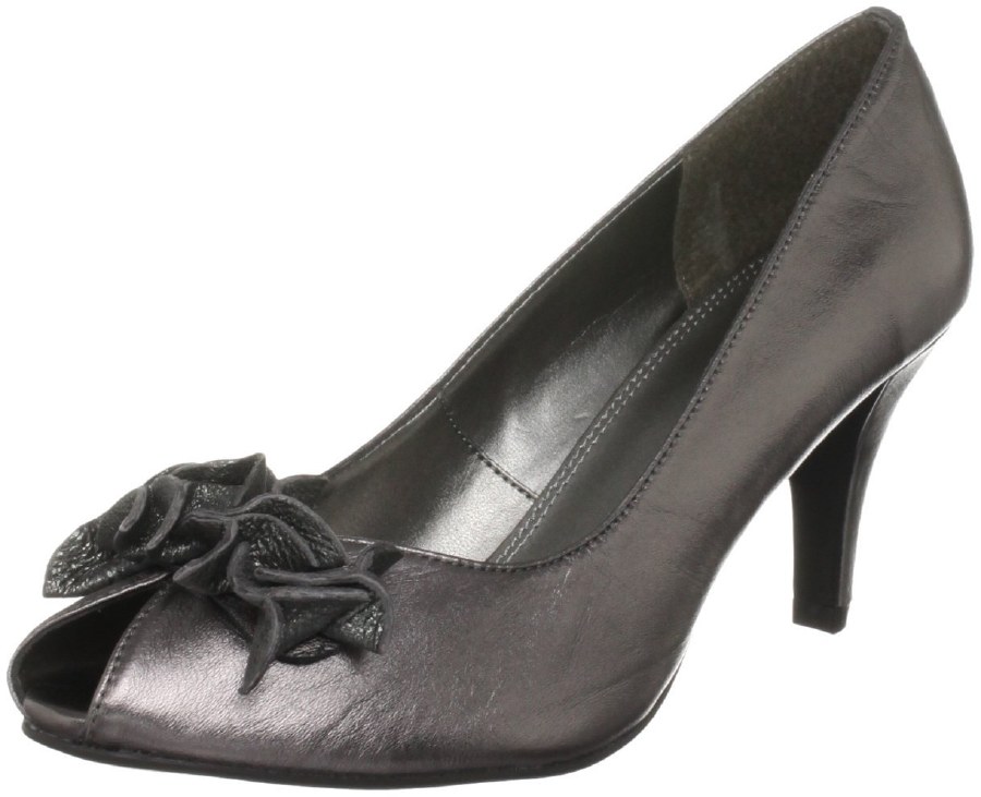 pewter coloured ladies shoes