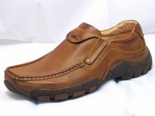 Goor '03' Mens Slip-On Shoes (Tan)