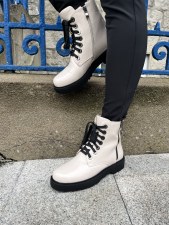 Redz 'D4099' Ladies Ankle Boots (Beige)
