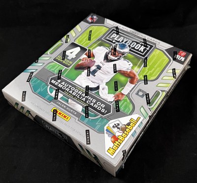 2022 PANINI PLAYBOOK FB HOBBY