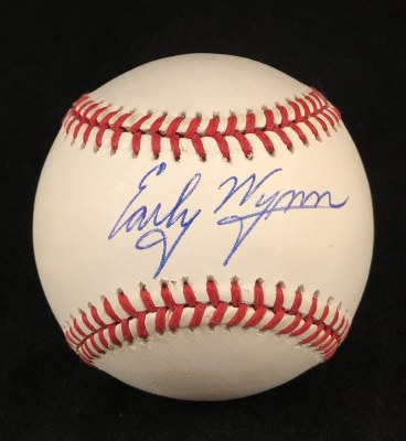 EARLY WYNN AUTO BASEBALL JSA