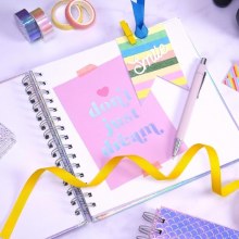 Additional picture of Simply Creative Album 12x12" - Holographic Silver