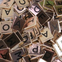 Additional picture of Dovecraft - Metallic Letter Tiles Rose Gold 150