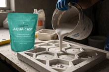 Additional picture of Aqua Cast® Water Activated Casting Compound White 3kg