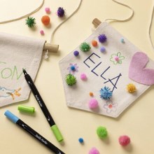 Additional picture of Wall Banner Pointed 2 pack