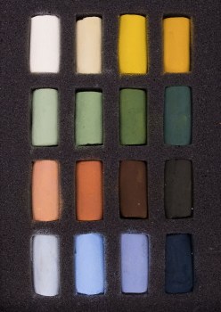 Unison Pastels Set of 16 Half Sticks - Landscape