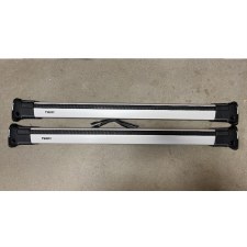Thule 7503S AeroBlade Edge Package Used