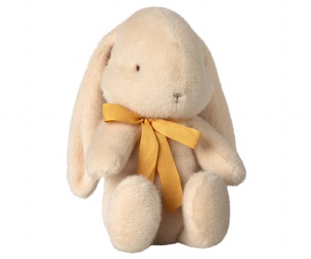 Bunny Plush Medium Cream