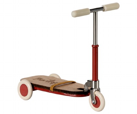 Mouse Kick Board Scooter Red