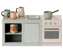 Mouse Kitchen Counter