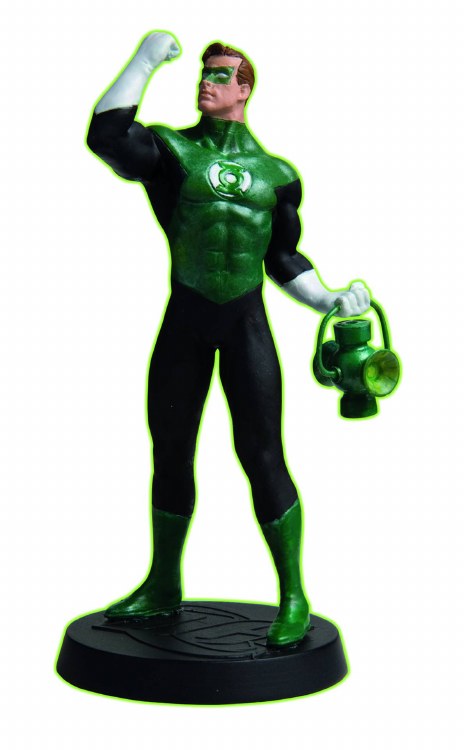 DC Superhero Figurine #4 Green Lantern w/Collectors Magazine