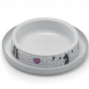 Cat In Love Dish .8c