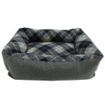 Striped Lounger Bed 20x15