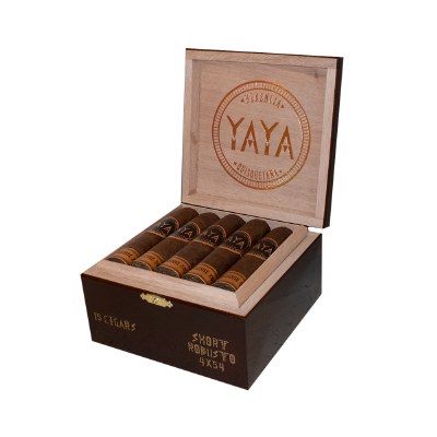 Yaya Short Robusto