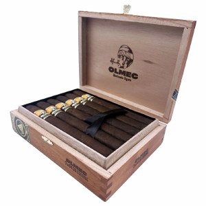 Olmec Maduro Double Corona