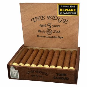 Edge Toro Corojo