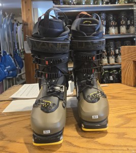 DEMO Vanguard 24/25