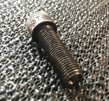 CHAIN BREAKER PUSH BOLT ONLY