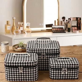 Cosmetic Case