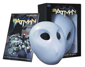 Batman Court of Owls Mask &amp; Book Set HC New Ed