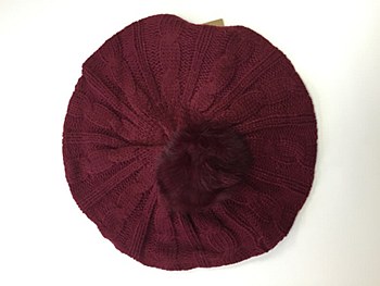 Faux fur Beret pom pom