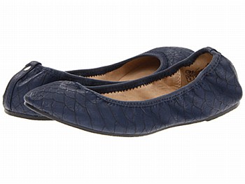 Wanted Flats Lario
