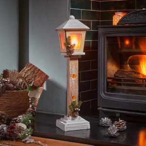 Cool Flame Wooden Lamp Post