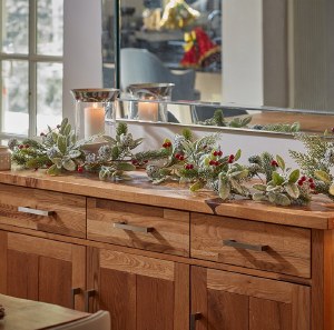 Smart FrostBerry Garland 180cm