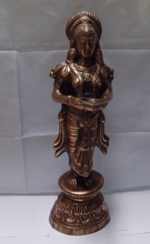 Standing Deep Lady Sm No.286