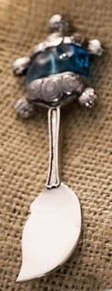 5" Silver and Blue Glass Turtle Spreader by Mud Pie