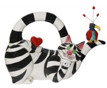 7" Clancy Hearts Ceramic Cat Teapot