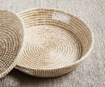 24" Round Woven Seagrass Tray With Handles by Mud Pie