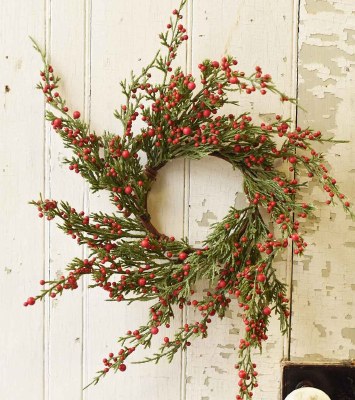 4.5" Opening Faux Red Berry Cedar Candle Ring