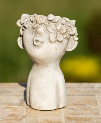 7" White Small Kissing Face Planter