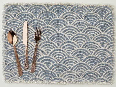 13" x 19" Blue Gray Scallop Print Fabric Placemat
