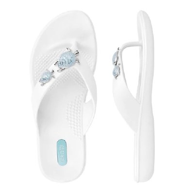 Size Medium-Large White Theresa Sea Turtle Flip Flops