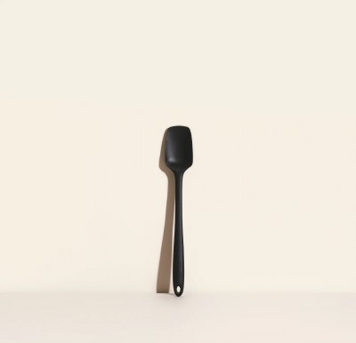 11" Black Skinny Spoonula