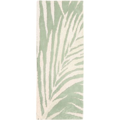 1.9' x 4.6' Pale Green Palm Runner