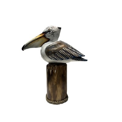 19" Pelican Statue on Wood Piling