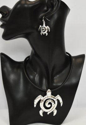 Silver Toned Sea Turtle Swirl Necklace and Earring Set