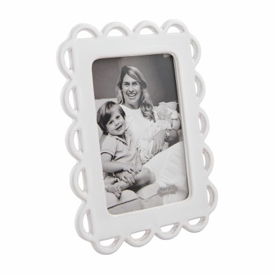 4" x 6" White Curvy Edge Picture Frame by Mud Pie