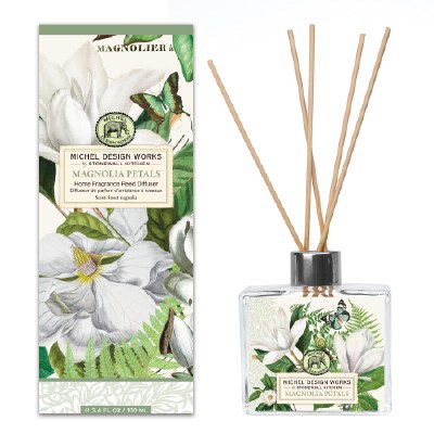3.4 Oz Magnolia Petals Fragrance Reed Diffuser Kit