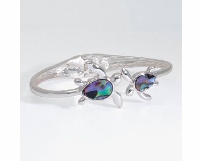 Silver Toned and Abalone Sea Turtle Hinge Bracelet
