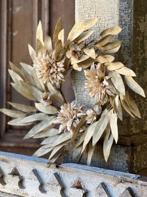 6.5" Opening Faux Beige Flowers Candle Ring