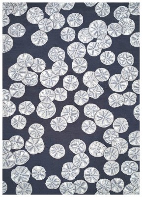 1.8' x 2.6' Navy Sea Biscuit Capri Rug